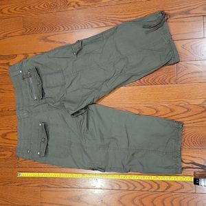 Light weight and super comfy capris